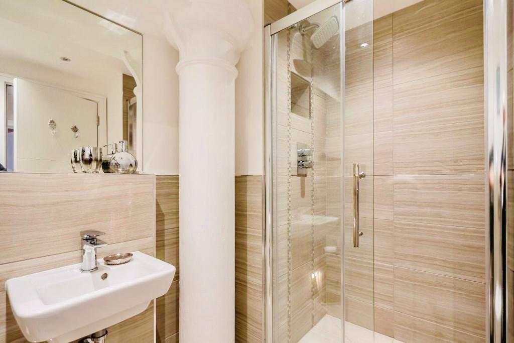 City Centre Apartment مانشستر المظهر الخارجي الصورة